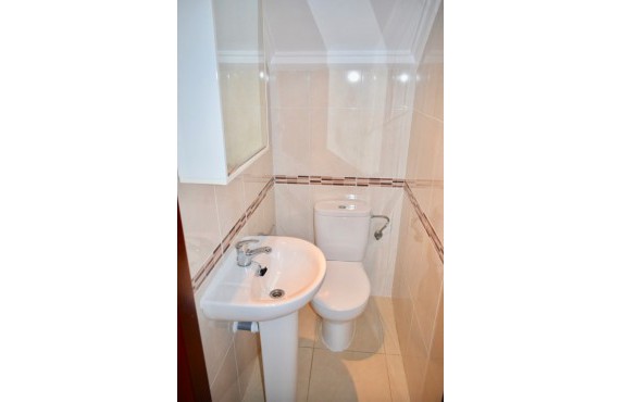 Guess Toilet on ground floor´s Town House in Dona Pepa, Ciudad Quesada by www.alicanteholidaylets.com