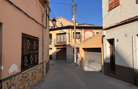 Casas o chalets - For Sale - Martorell - Carrer del Mur
